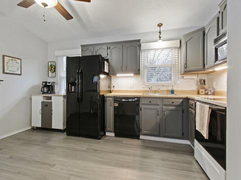 110 Nottingham Chase, Normal, IL 61761 photo 6