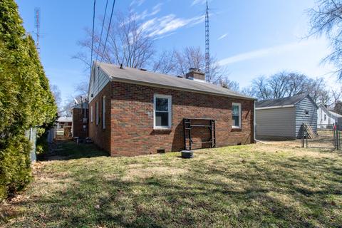 1011 N Walnut St, Normal, IL 61761 photo 16