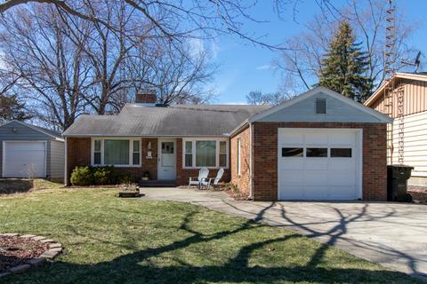 1011 N Walnut St, Normal, IL 61761 photo 1