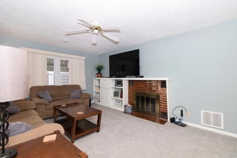 1011 N Walnut St, Normal, IL 61761 photo 2