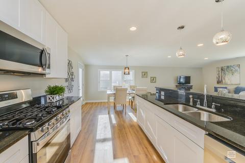 414 E Park St, Plano, IL 60545 photo 7