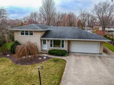 1058 N Main Ave, Kankakee, IL 60901 photo 1