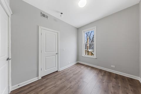 6622 S Champlain Ave, Chicago, IL 60637 photo 7
