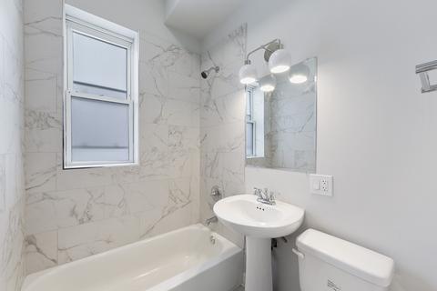 6622 S Champlain Ave, Chicago, IL 60637 photo 9