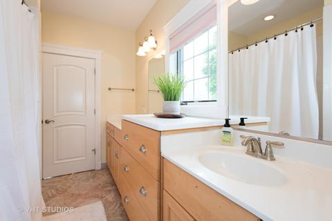 1908 Driving Park Rd, Wheaton, IL 60187 photo 23