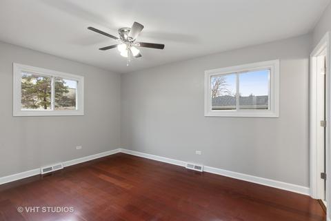 41 Devonshire Cir, Elgin, IL 60123 photo 8