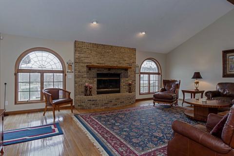 9241 Abbey Way, Downs, IL 61736 photo 11