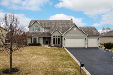 700 Bluestem Ln, Algonquin, IL 60102 photo 1
