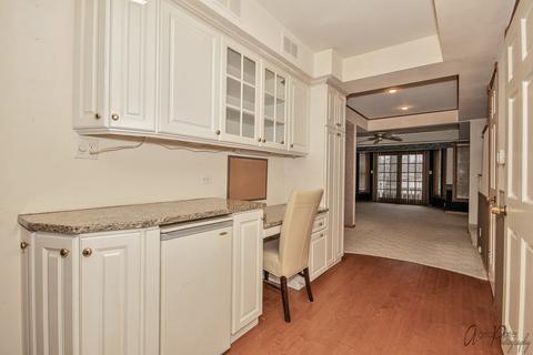 605 S Emerald Dr, Mchenry, IL 60051 photo 11