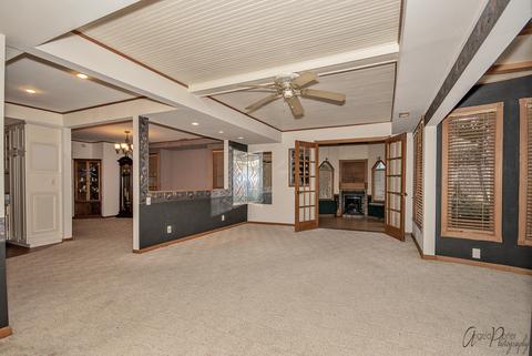 605 S Emerald Dr, Mchenry, IL 60051 photo 15