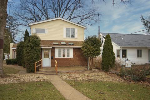 605 S Emerald Dr, Mchenry, IL 60051 photo 4