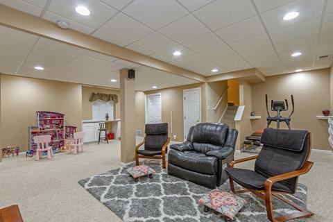 141 Hearthstone Dr, Bartlett, IL 60103 photo 36