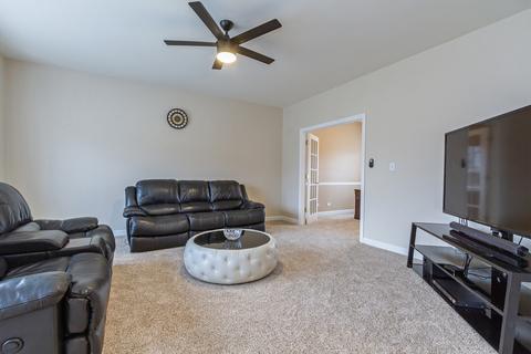 141 Hearthstone Dr, Bartlett, IL 60103 photo 6