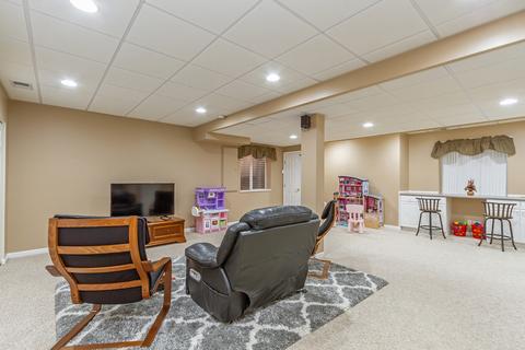 141 Hearthstone Dr, Bartlett, IL 60103 photo 32
