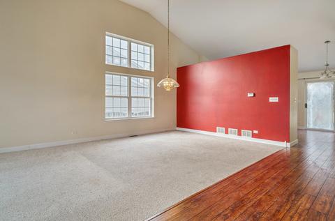 120 Lemans Dr, Wheeling, IL 60090 photo 3
