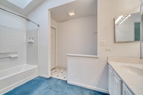 120 Lemans Dr, Wheeling, IL 60090 photo 7