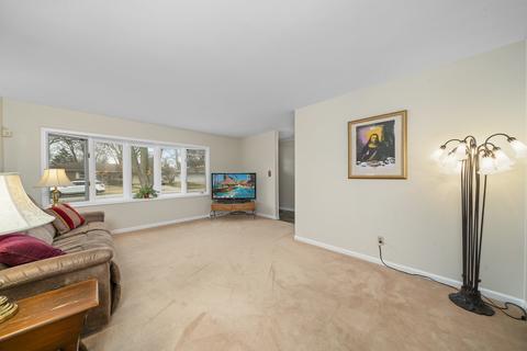 1966 Robert St, Aurora, IL 60506 photo 7
