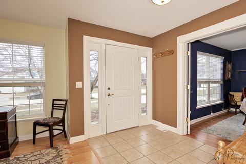 4720 Oregon Trl, Mchenry, IL 60050 photo 5