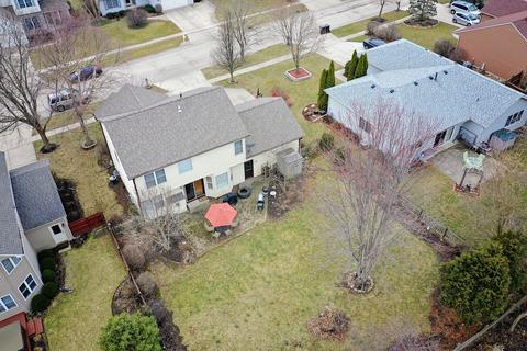 4720 Oregon Trl, Mchenry, IL 60050 photo 3