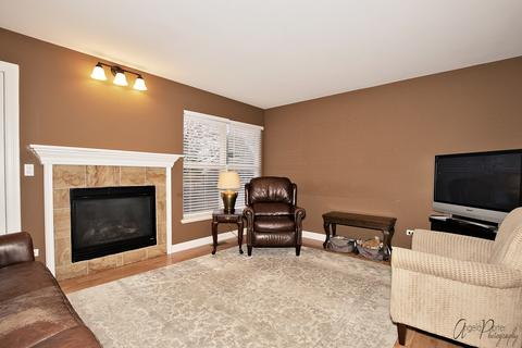 4720 Oregon Trl, Mchenry, IL 60050 photo 6