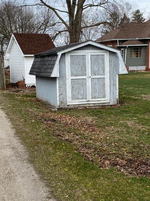 206 E Washington St, Fithian, IL 61844 photo 6