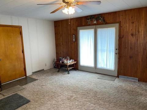 206 E Washington St, Fithian, IL 61844 photo 32