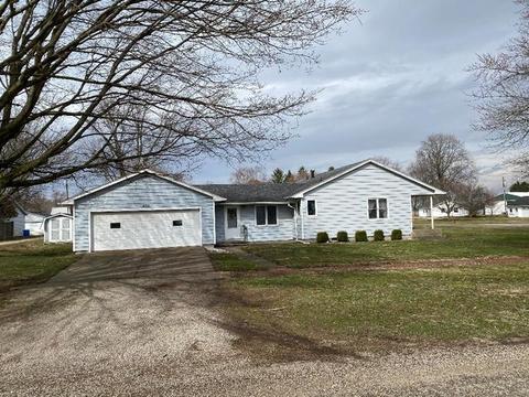 206 E Washington St, Fithian, IL 61844 photo 8