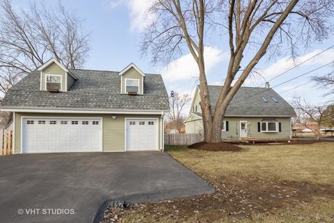 104 Hilltop Ave, Mchenry, IL 60050 photo 4