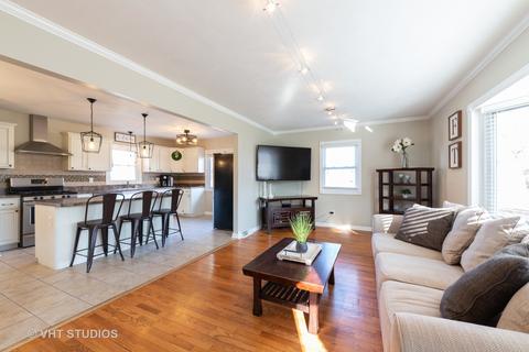 104 Hilltop Ave, Mchenry, IL 60050 photo 6