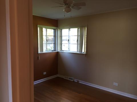 804 69th St, Willowbrook, IL 60527 photo 5