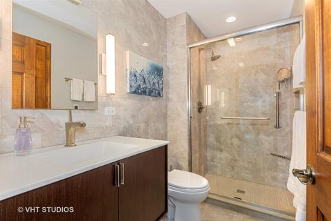 1992 Dorset Dr, Wheaton, IL 60189 photo 9