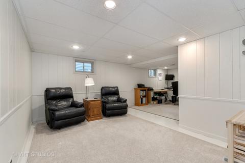 1992 Dorset Dr, Wheaton, IL 60189 photo 14