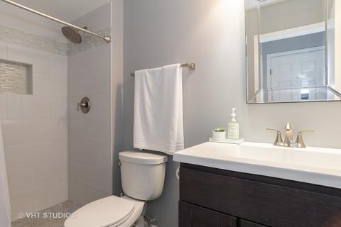 1002 Concord Dr, Bartlett, IL 60103 photo 13