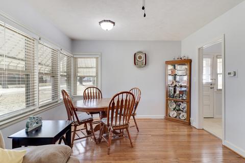 605 Mcgregor St, Bloomington, IL 61701 photo 22