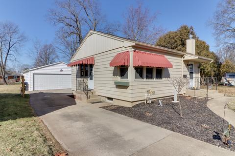 605 Mcgregor St, Bloomington, IL 61701 photo 1
