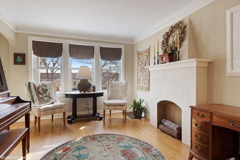 1618 Pitner Ave, Evanston, IL 60201 photo 4