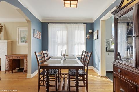 1618 Pitner Ave, Evanston, IL 60201 photo 8