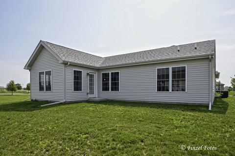 902 Madison Ave, Mchenry, IL 60050 photo 3