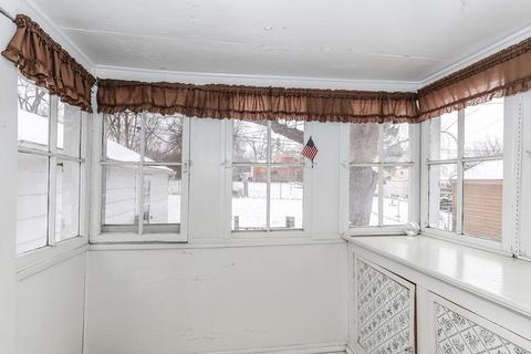 507 S Edison Ave, Elgin, IL 60123 photo 8