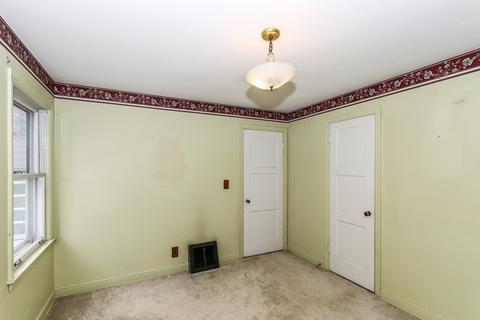 507 S Edison Ave, Elgin, IL 60123 photo 13