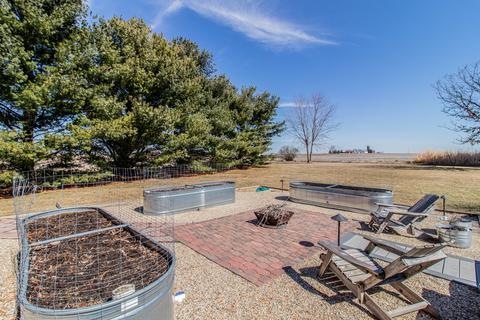 11 Erin Dr, Cherry, IL 61317 photo 5