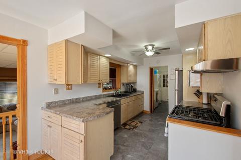 2240 Ruby St, Melrose Park, IL 60164 photo 3
