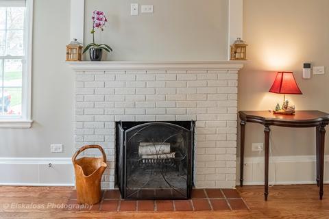 609 E Indiana St, Wheaton, IL 60187 photo 4