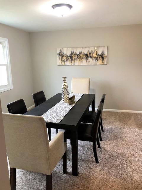 1319 Pappas Dr, Elgin, IL 60123 photo 6