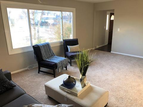 1319 Pappas Dr, Elgin, IL 60123 photo 7