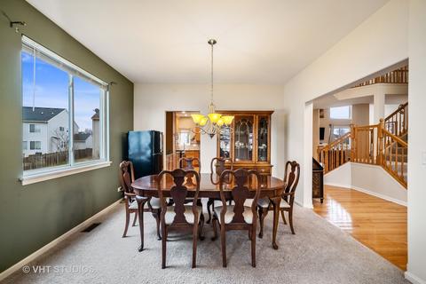 2245 Exeter Ct, Aurora, IL 60503 photo 6
