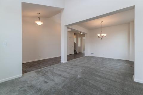 1828 Sheffield Dr, Hoffman Estates, IL 60192 photo 3