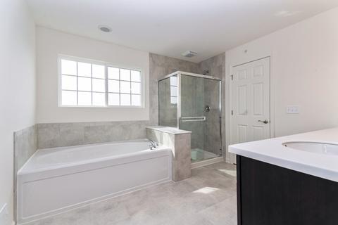 1828 Sheffield Dr, Hoffman Estates, IL 60192 photo 11