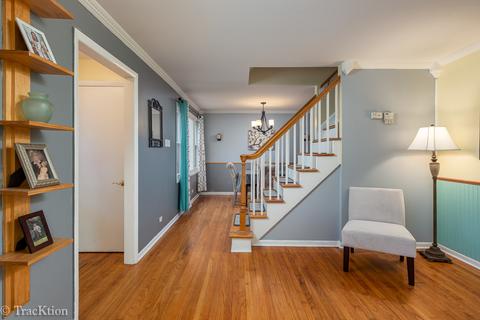319 Central Ave, Willowbrook, IL 60527 photo 4