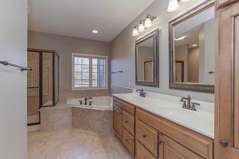 4002 Sutter Rd, Bloomington, IL 61705 photo 25